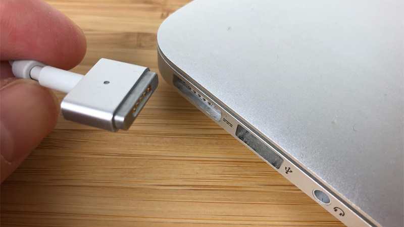 DAC SMSL có tương thích với Macbook không?